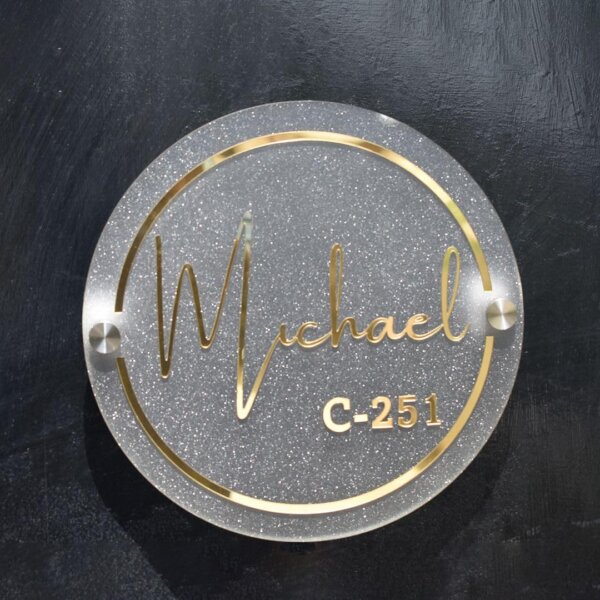 Customized Frosted & Shining Look Acrylic Name Plate Embossed Letter Laser Cut for Entrance Decoration (12inX12in)_ch02